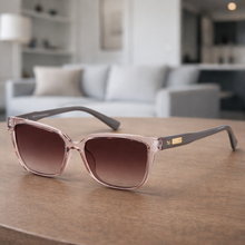 Cargar imagen en el visor de la galería, Gafas Polarizadas Adler UV400 – Protección Total, Visión Nítida y Sin Reflejos Ref. 831 Gris Rosado