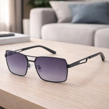 Cargar imagen en el visor de la galería, Gafas Polarizadas Adler UV400 – Protección Total, Visión Nítida y Sin Reflejos Ref. 847 Negro