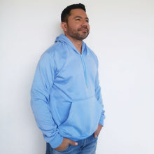 Cargar imagen en el visor de la galería, Buzo unisex con capucha en algodón Azul Celeste – Remate única unidad Talla M