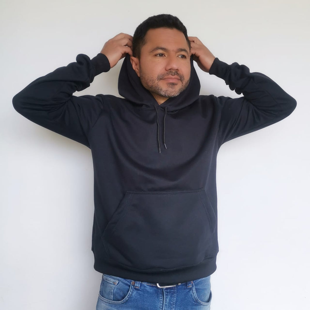 Buzo unisex con capucha en algodón Negro – Remate únicas unidades