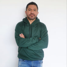 Cargar imagen en el visor de la galería, Buzo unisex con capucha en algodón Verde Oliva – Remate única unidad Talla S