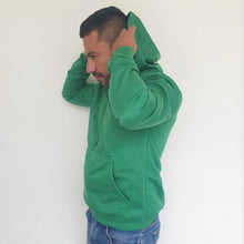 Cargar imagen en el visor de la galería, Buzo unisex con capucha en algodón Verde Cali – Remate única unidad Talla S