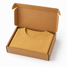 Cargar imagen en el visor de la galería, Camiseta Oversize Unicolor en Tela Burda 240g – Suave, Cómoda y Moderna. Tierra