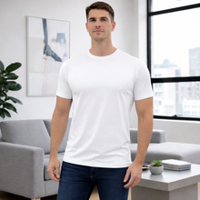 Cargar imagen en el visor de la galería, Camiseta Unicolor Premium en Poliéster Extrasuave – Ajuste Cómodo y Estilo Moderno. Blanco