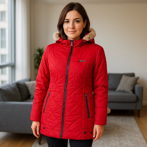 Chaqueta Impermeable para Mujer con capucha: Estilo y Seguridad en un Solo Diseño. Adhara Rojo