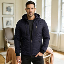 Cargar imagen en el visor de la galería, Chaqueta Impermeable para Hombre con Capucha Removible Kanu Color Azul Oscuro