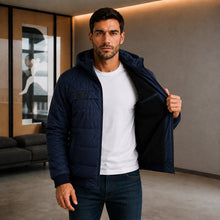 Cargar imagen en el visor de la galería, Chaqueta de Hombre en Nylon con Interior Ovejero y Capucha Removible | Referencia Sigma. Azul