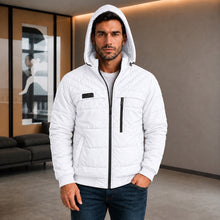 Cargar imagen en el visor de la galería, Chaqueta de Hombre en Nylon con Interior Ovejero y Capucha Removible | Referencia Sigma. Blanco