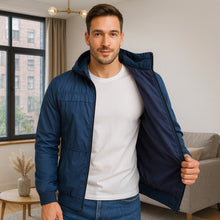Cargar imagen en el visor de la galería, Chaqueta Impermeable para Hombre con Capucha Removible Bora Color Azul Cobalto