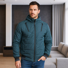 Cargar imagen en el visor de la galería, Chaqueta Impermeable para Hombre con Capucha Removible Raner Color Verde Botella