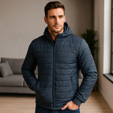 Cargar imagen en el visor de la galería, Chaqueta Impermeable para Hombre con Capucha Removible Santino Color Verde Botella