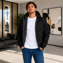 Cargar imagen en el visor de la galería, Chaqueta de Hombre en Super Nylon con Interior Ovejero y Capucha Removible | Referencia Aries. Negro