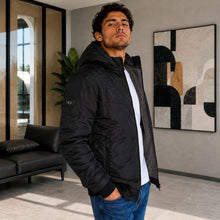 Cargar imagen en el visor de la galería, Chaqueta de Hombre en Super Nylon con Interior Ovejero y Capucha Removible | Referencia Aries. Negro