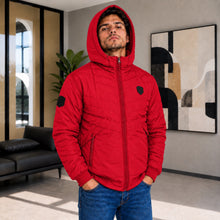 Cargar imagen en el visor de la galería, Chaqueta de Hombre en Super Nylon con Interior Ovejero y Capucha Removible | Referencia Aries. Rojo