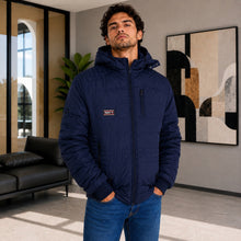Cargar imagen en el visor de la galería, Chaqueta de Hombre en Super Nylon con Interior Ovejero y Capucha Removible | Referencia Orion Kap. Azul