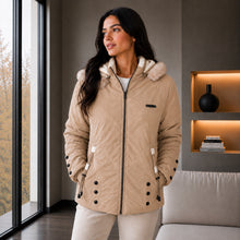 Cargar imagen en el visor de la galería, Chaqueta Doble Faz Semilarga para Mujer con Capucha y Pelo Largo | Referencia Estrella. Beige
