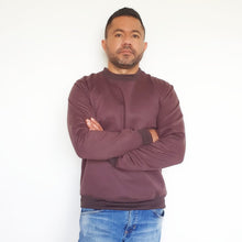 Cargar imagen en el visor de la galería, Buzo unisex cuello redondo en algodón – Remate única unidad Talla S