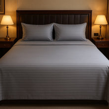 Cargar imagen en el visor de la galería, 🔥 Juego de Sábanas Tipo Hotel Premium en Microfibra Satinada Gris 🔥